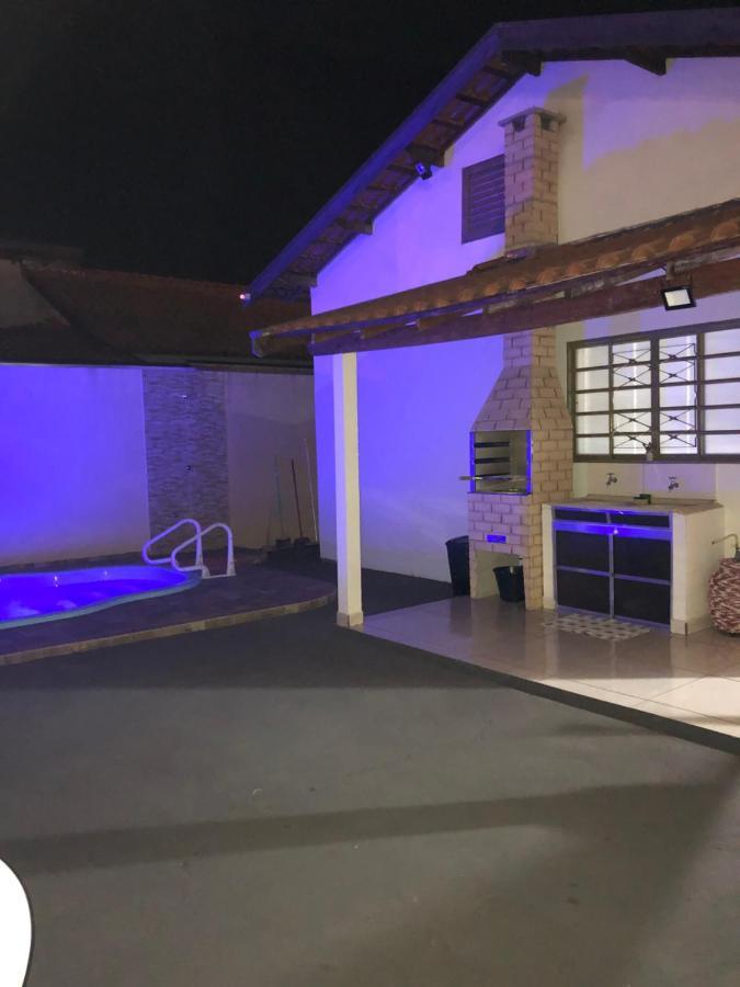 Villa Casa De Temporada Seja Bem Vindos Olímpia Esterno foto