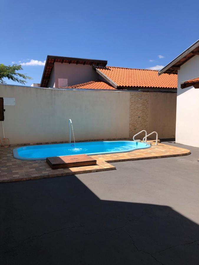 Villa Casa De Temporada Seja Bem Vindos Olímpia Esterno foto