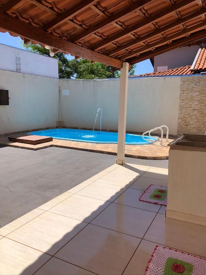 Villa Casa De Temporada Seja Bem Vindos Olímpia Esterno foto