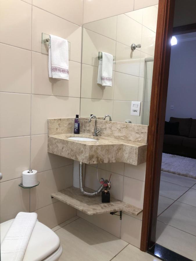 Villa Casa De Temporada Seja Bem Vindos Olímpia Esterno foto